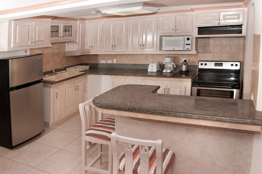 Sandy Bliss Condominiums Saint James Chambre photo